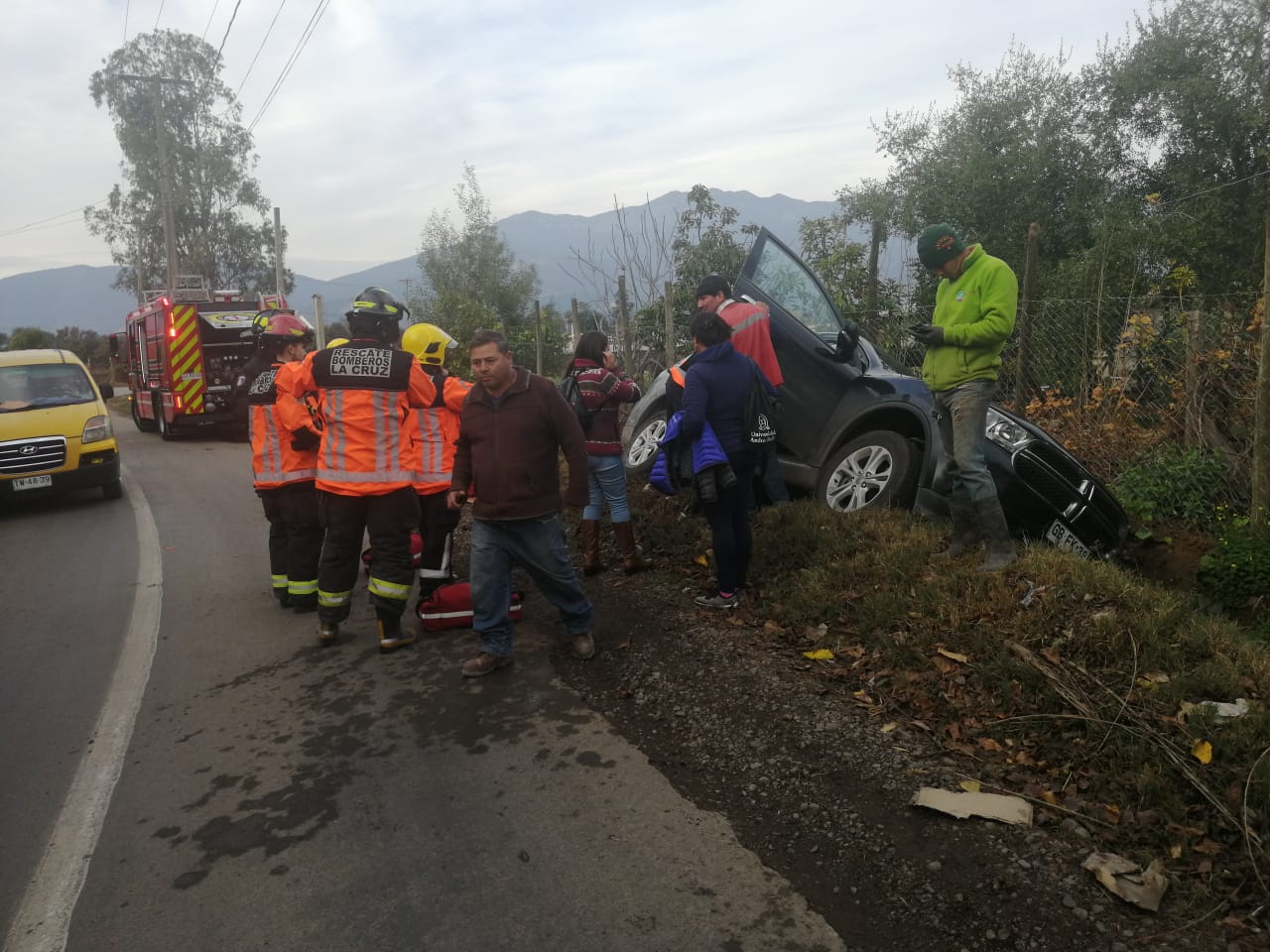 [FOTOS] Accidente De Tránsito Dejó A Dos Personas Lesionadas En La Cruz