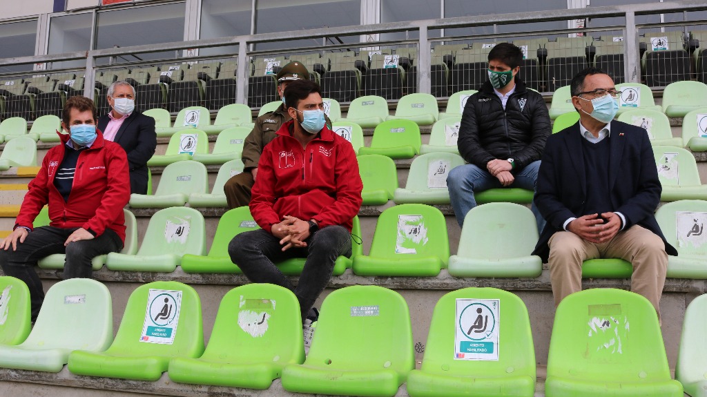 estadio valparaiso hinchas