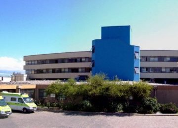 Vista frontal del Hospital San Camilo de San Felipe, lugar donde se halla un posible caso de Viruela del Mono.