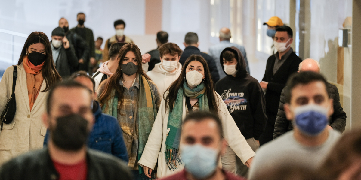 El uso de mascarilla es obligatorio en la fase de "Medio impacto sanitario"