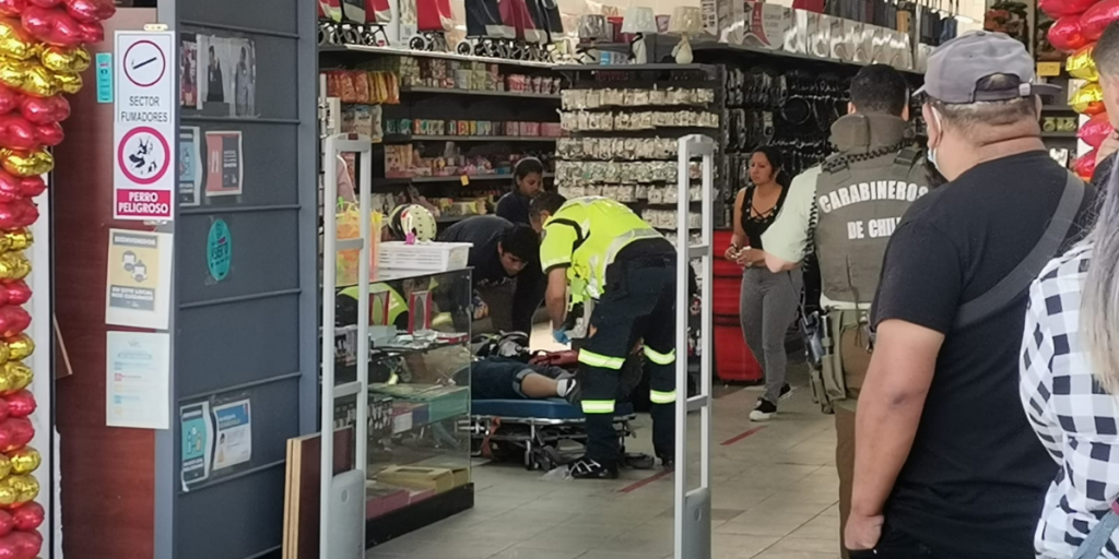 Agreden con arma blanca a dos personas en Quillota y La Cruz