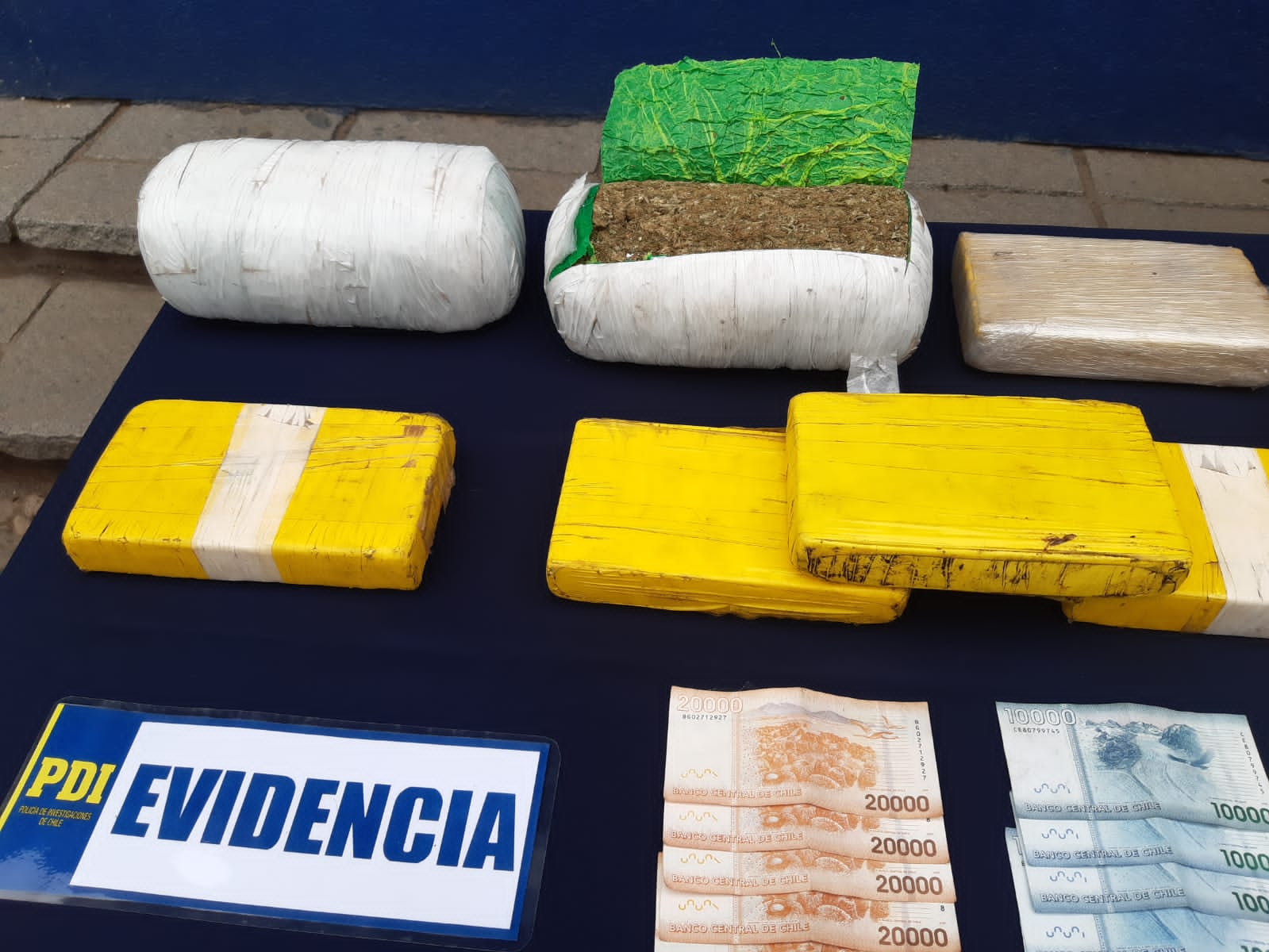 Incautan 10 kilos de cocaína y dos kilos de cannabis en vivienda de La Ligua