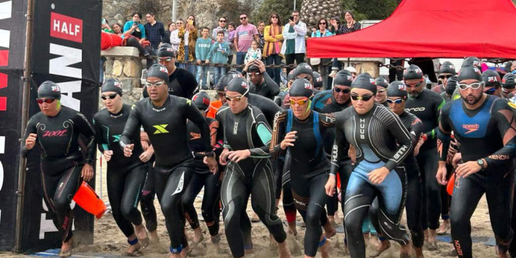 Cerca de 300 deportistas participaron en el Triatlón de Papudo 2023