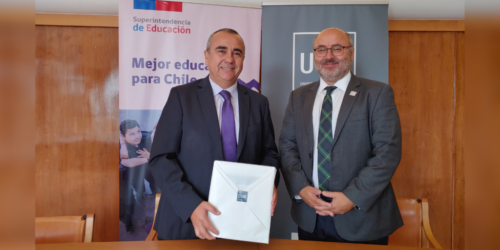 UVM firma convenio con Superintendencia de Educación de la Región de Valparaíso