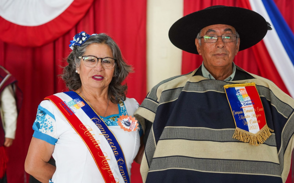 Pareja de La Calera ganó Campeonato Provincial de Cueca Adulto Mayor