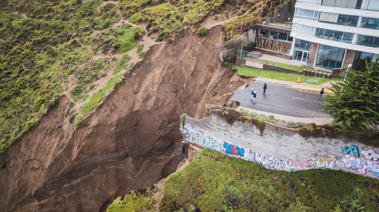 Comisión investigadora analizará construcciones en campo dunar entre Viña y Concón