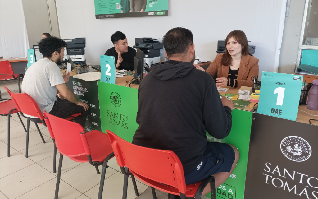 Estudiantes participaron del proceso de Admisión 2024 de Santo Tomás Viña del Mar