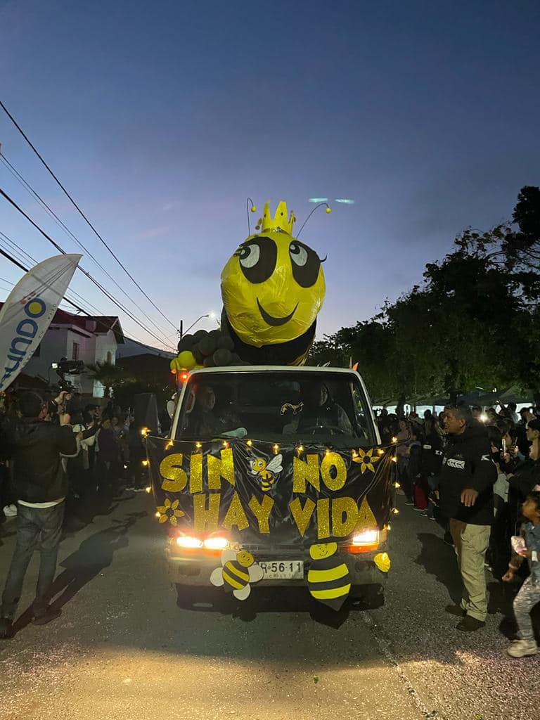 Invitan a ver desfile de carros alegóricos por aniversario de La Cruz