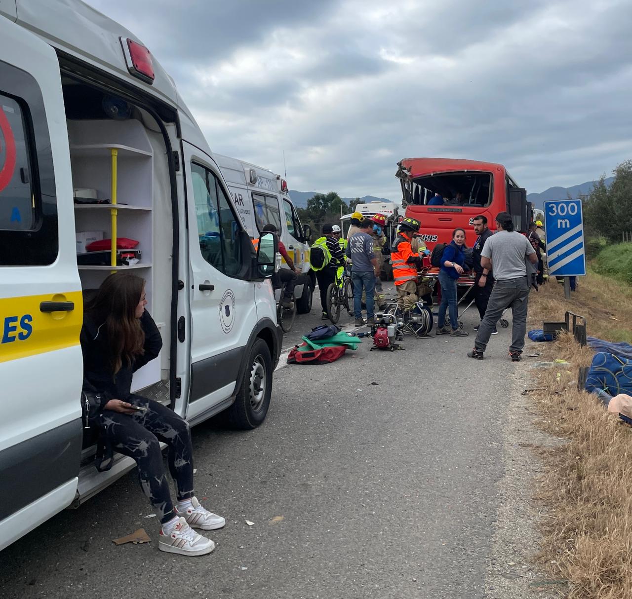 Nogales 15 lesionados dejó colisión entre camión y bus de pasajeros