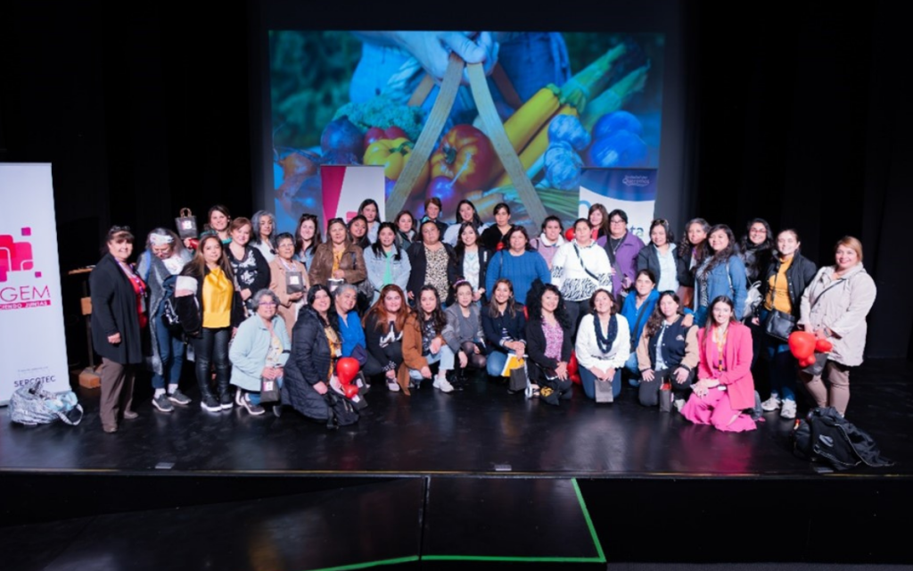 En Quillota se realizó Encuentro Regional de Mujeres Emprendedoras