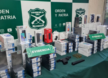 Los Andes: carabineros detuvo a siete sujetos por robo a sucursal telefónica y recuperó 278 aparatos