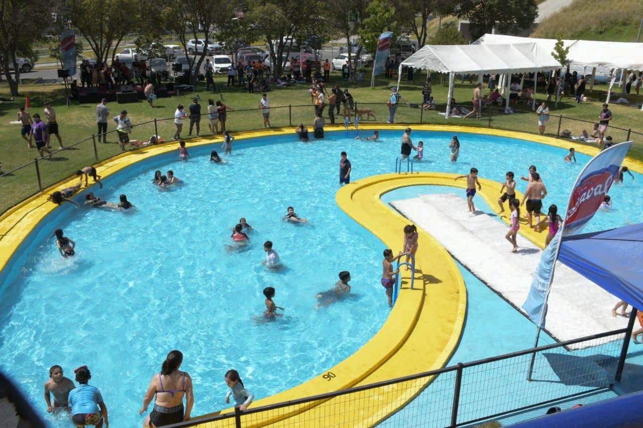 Piscina municipal de La Calera abrió sus puertas al público