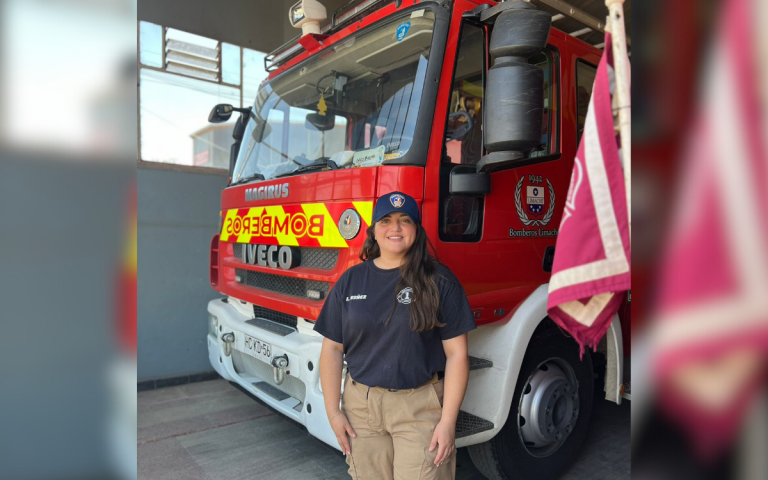 La-historia-de-la-primera-conductora-y-operadora-de-material-mayor-de-Bomberos-de-Limache-768x480.png