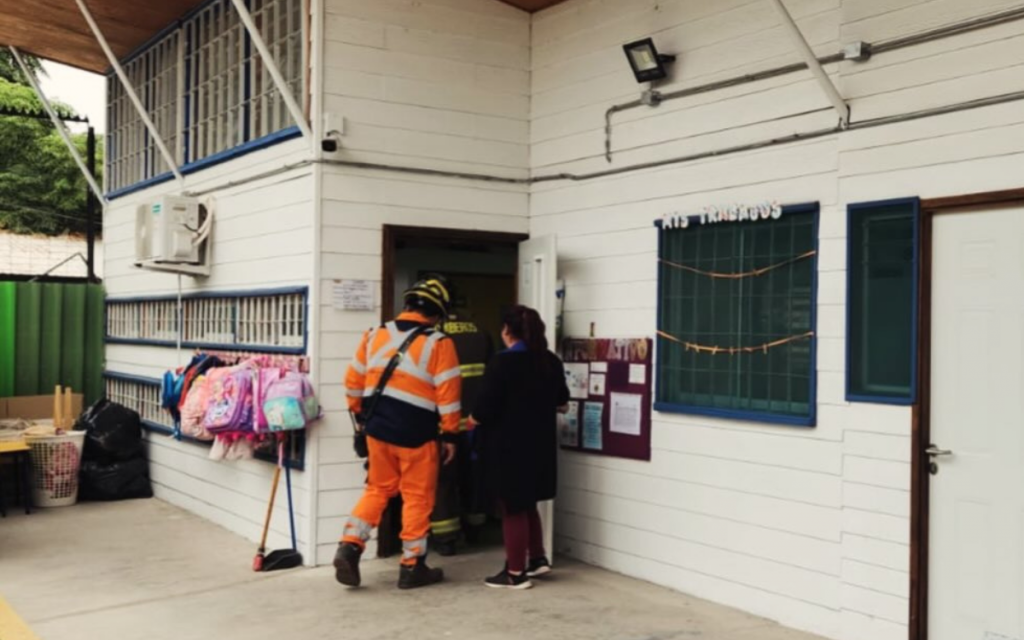 Emanación de gas provocó alarma en jardín infantil de La Calera