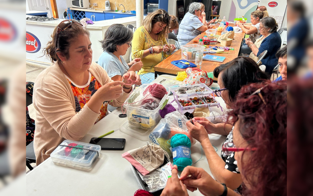 Comenzaron a impartirse los Talleres Textiles en Casa Abierta Sopraval