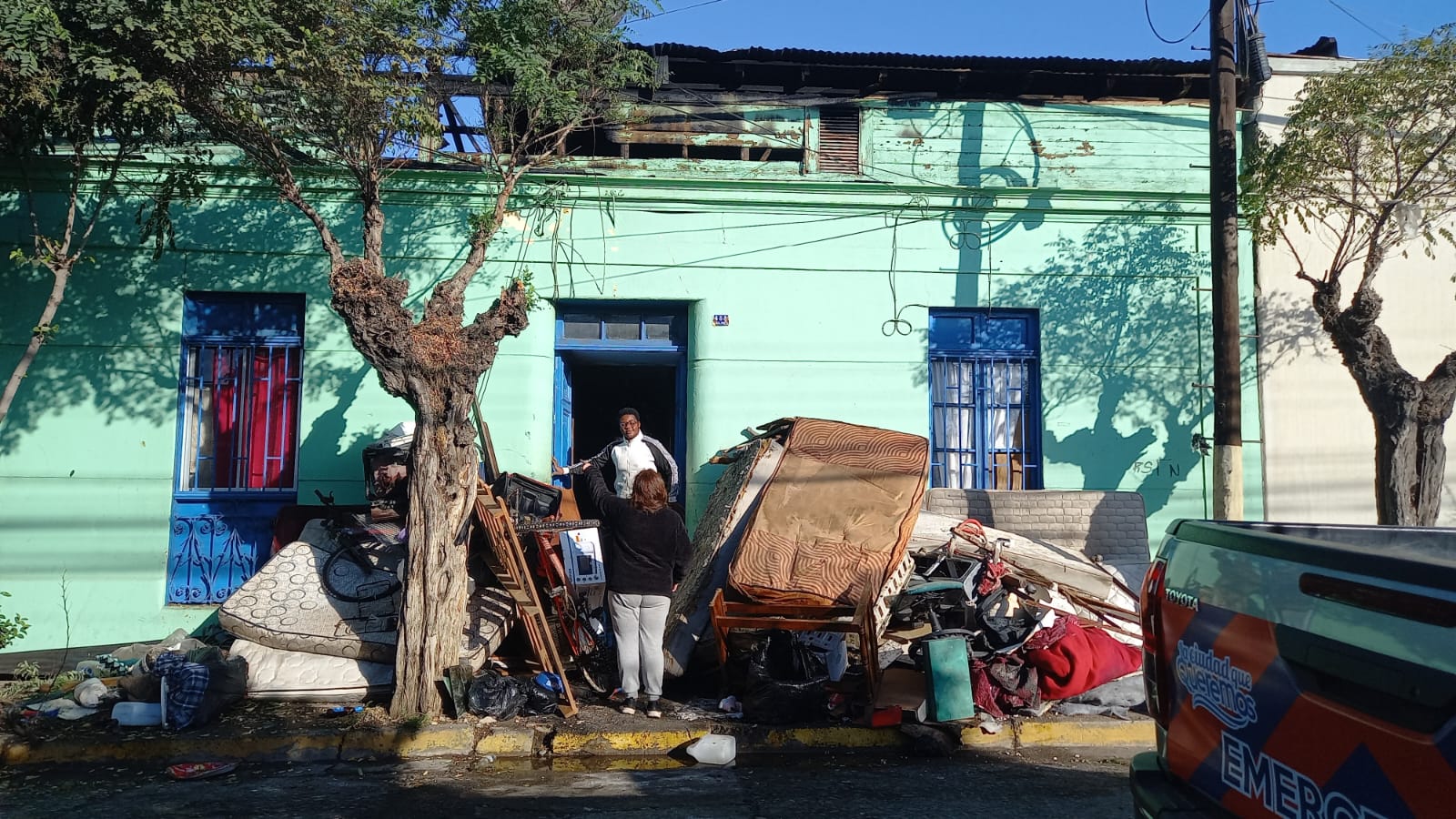 Gestionan ayuda social para 26 damnificados en incendio en Quillota