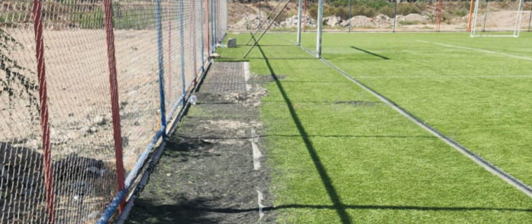 La Calera: Robaron parte del pasto sintético de cancha del Complejo Deportivo Esperanza