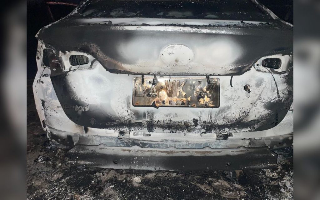 En Quillota asaltaron a chofer y le robaron colectivo: vehículo apareció quemado