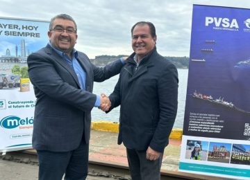 Puerto Ventanas S.A y Melón S.A renuevan acuerdo comercial para operar en la bahía de Quintero