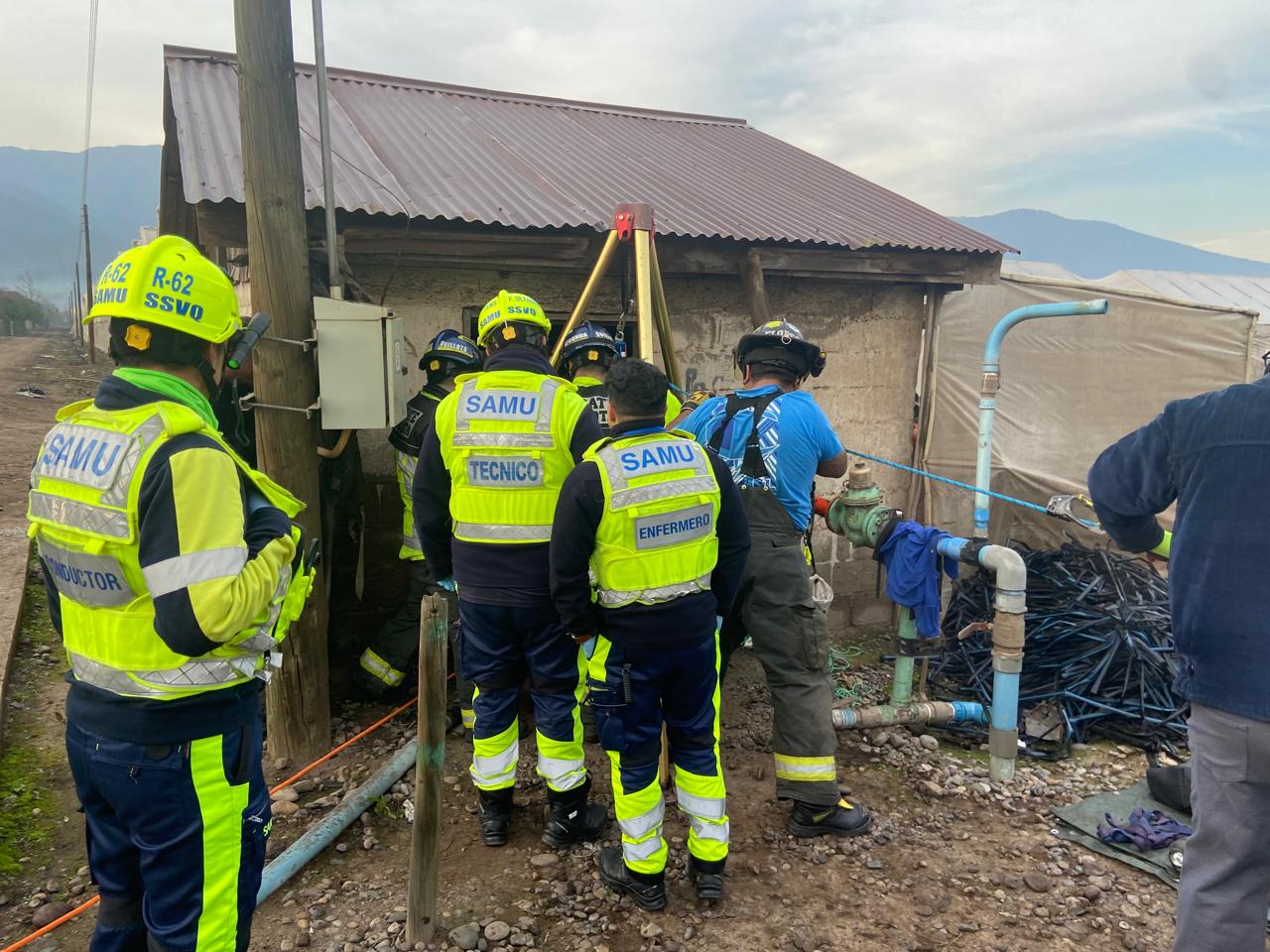 Rescataron a quillotana que cayó a pozo de 10 metros de profundidad