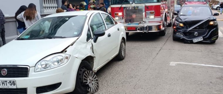 Colisión deja cuatro personas lesionadas en Quillota