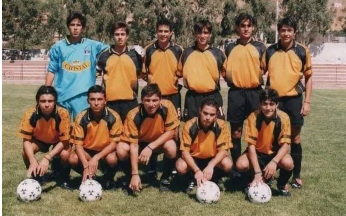 Cuando Claudio Bravo jugó en las canchas de Cabildo