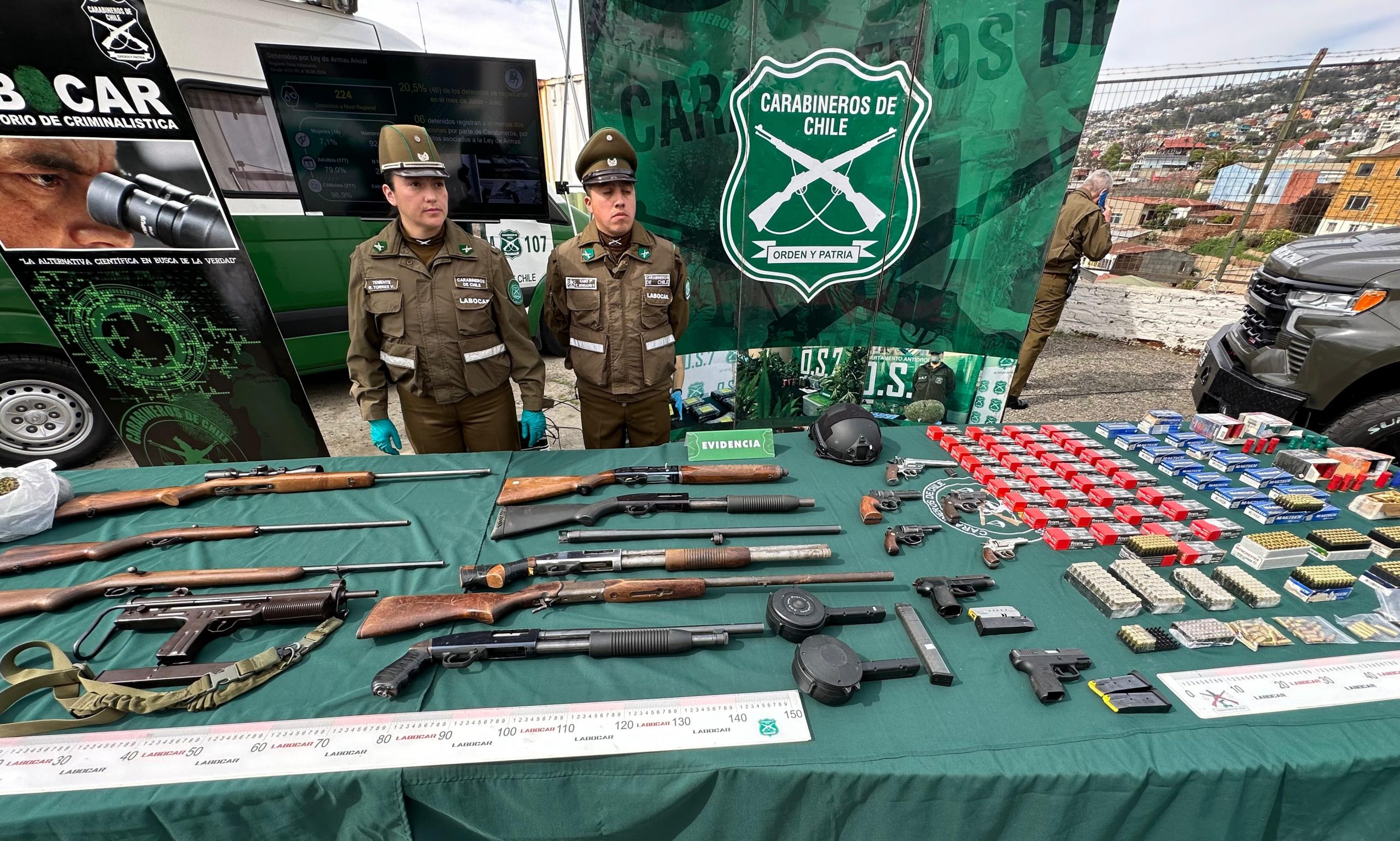 Descubren enorme arsenal de armas en Hijuelas Pistolas, granadas y hasta una subametralladora 