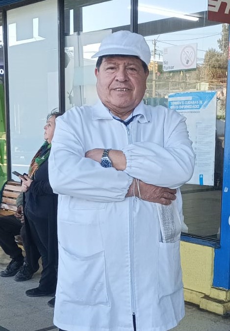 Mauricio Pulgar, presidente del Sindicato de Dulceros del terminal de buses.