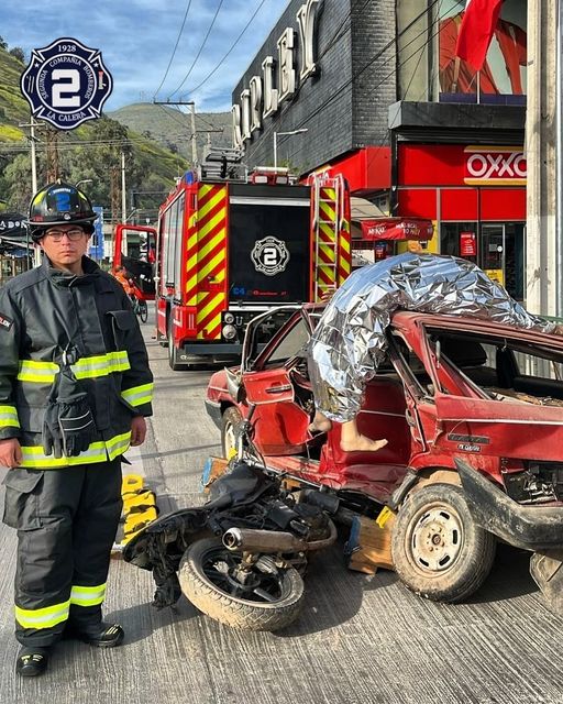 La Calera: Con simbólico auto destrozado, inicia campaña preventiva de Fiestas Patrias