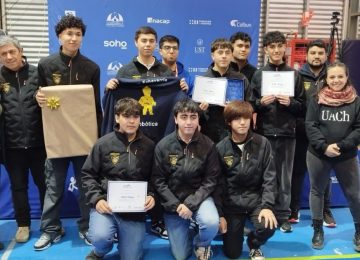 Quillotanos ganaron torneo de robótica