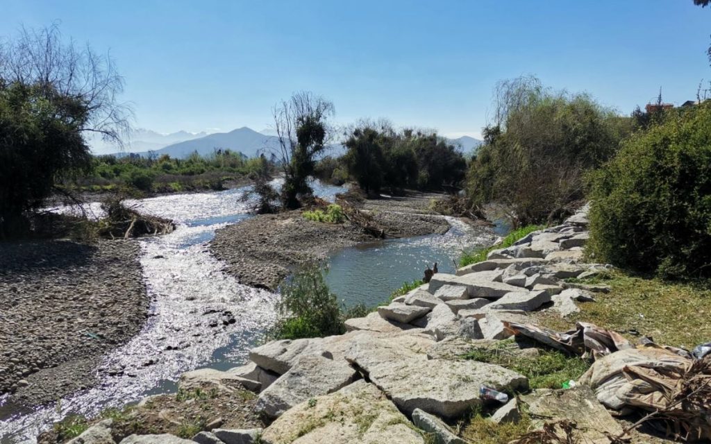 Quillota: Recuperan espacio en El Peumo que era un microbasural