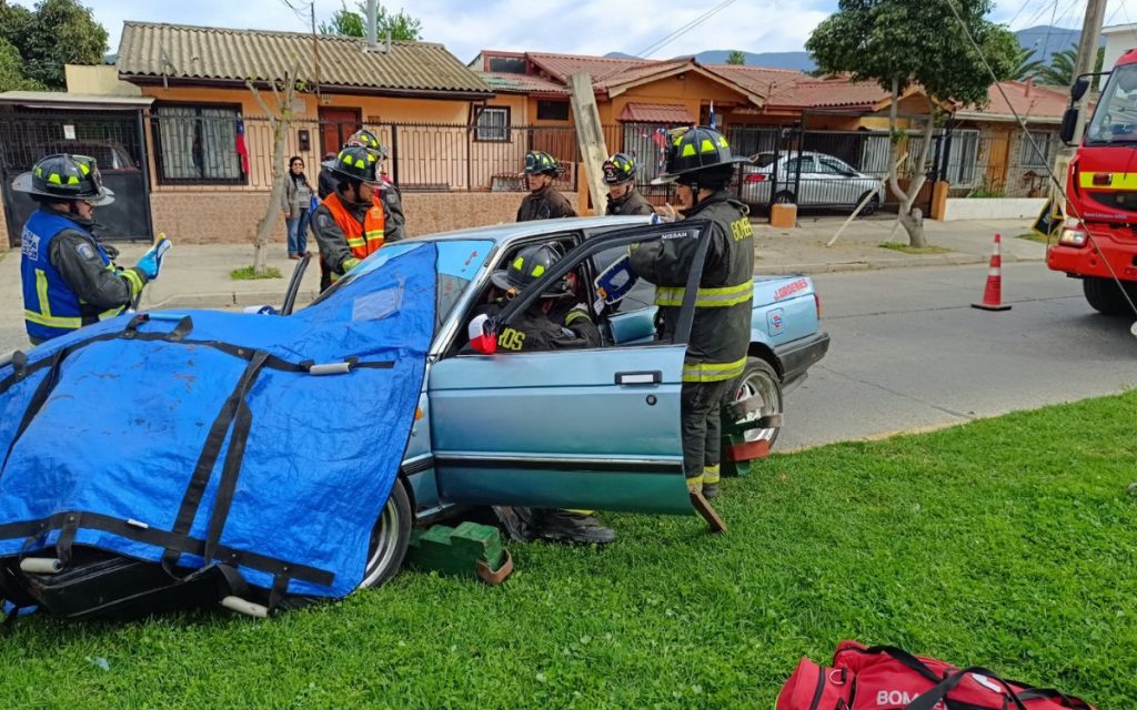 Quillota: Simulación de grave accidente inquietó a peatones, conductores y cibernautas