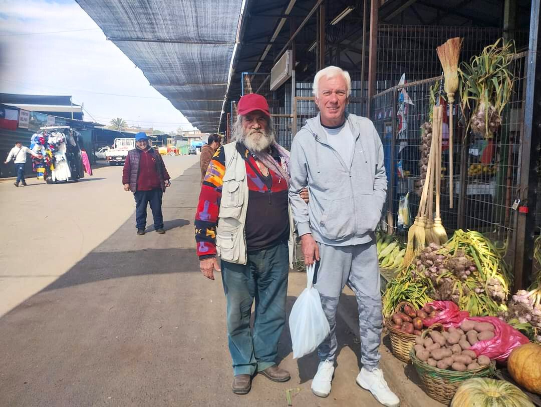 Así fue la visita de Antonio Vodanovic a la Feria Mayorista de La Calera