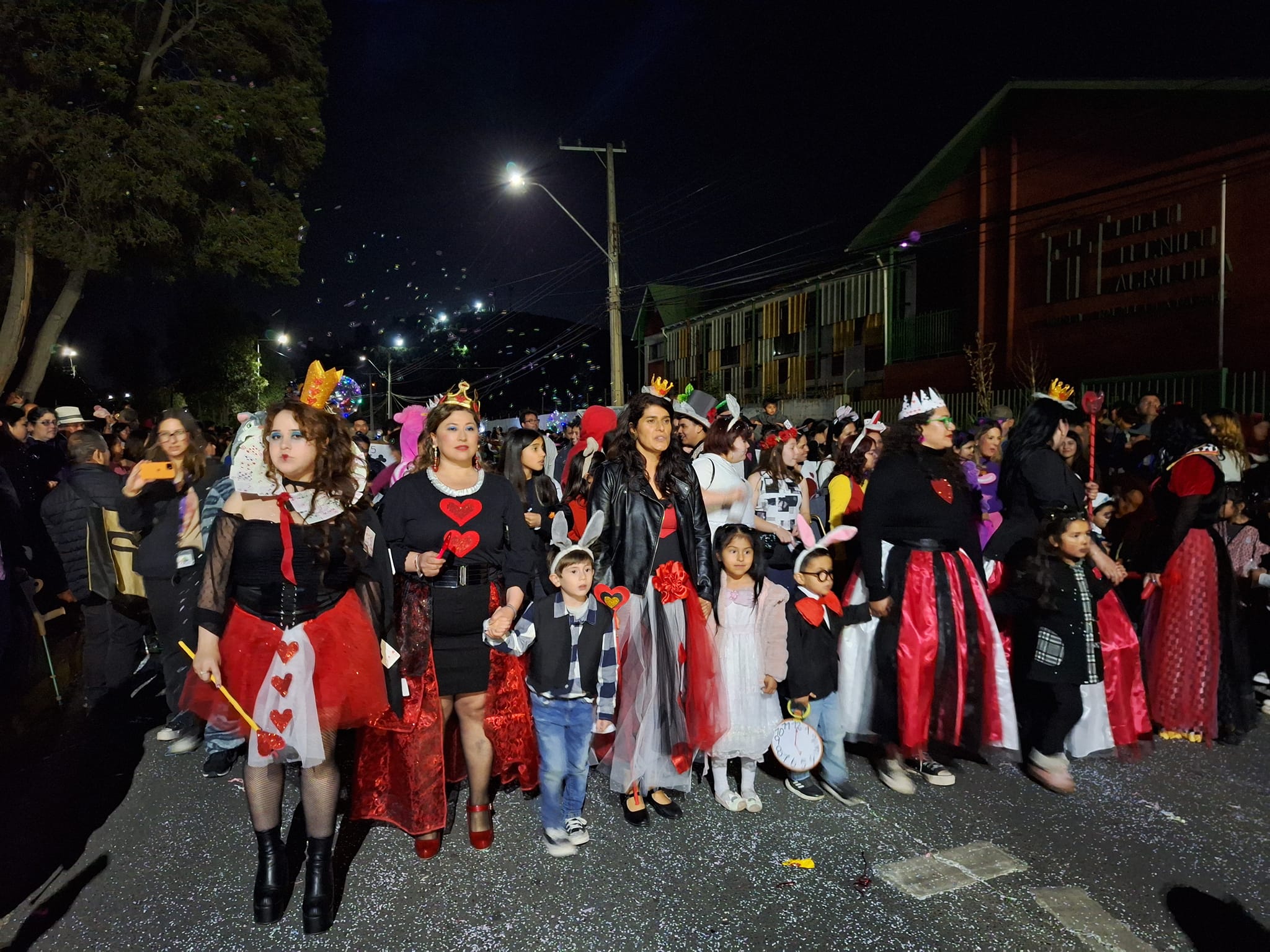 [FOTOS] La Cruz tuvo deslumbrante Desfile de Carros Alegóricos