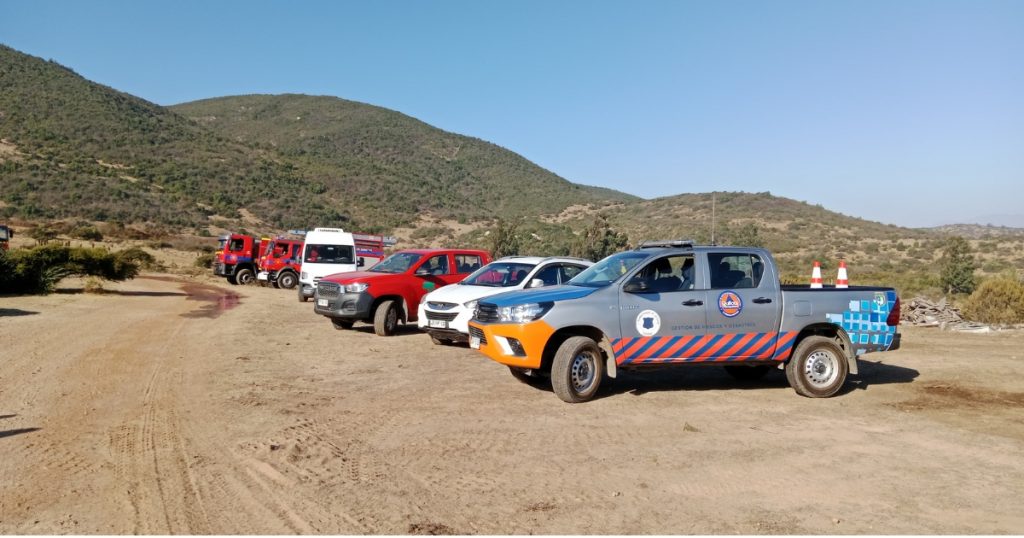 Incendio forestal en Mauco genera alerta roja en Quintero y Quillota