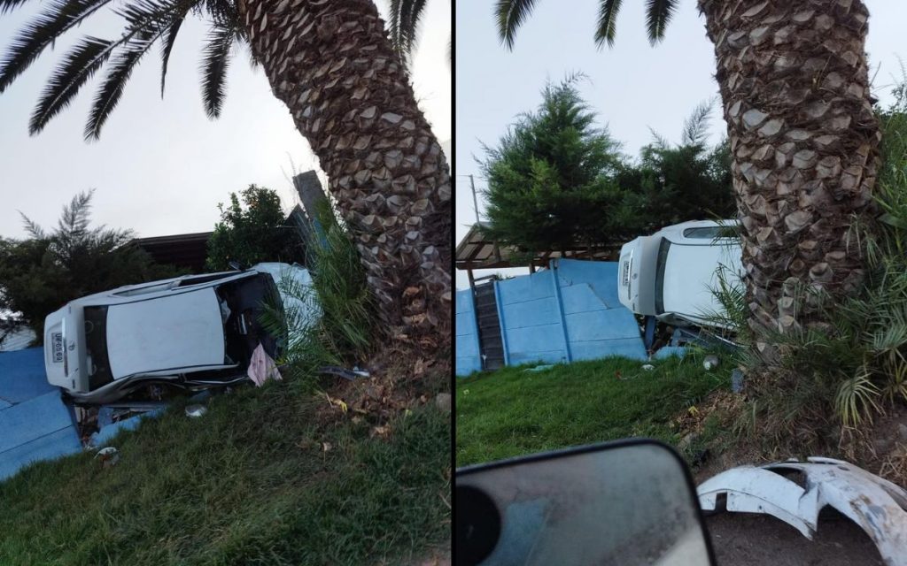 En riesgo vital están los ocupantes de auto que chocó en Ocoa